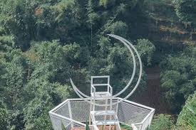 Permainan outbound indoor next level berdiri di atas lahan. 25 Wisata Hits Dan Kekinian Di Bandung Banyak Spot Foto Instagramable Halaman All Kompas Com