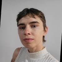 Christine Stringer's Instagram, Twitter & Facebook