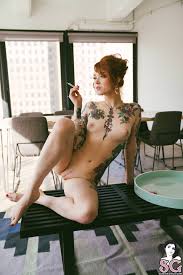Maud Suicide Porn Pic - EPORNER