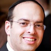 50+ perfiles de «Bodek»