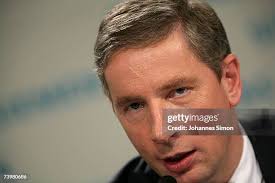 398 Klaus Kleinfeld Photos & High Res Pictures