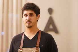 🟡 De chef al restó propio: “una cocina sincera”, el secreto y la esencia  👨‍🍳 🟡 Francisco Horacio Casale. Cocinero sanfrancisqueño de 37 años que  rompió el molde. Persiguió su sueño y
