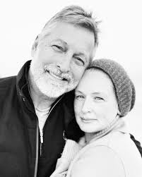 Thought we'd introduce ourselves again… Tom and Victoria. Partners. In  everything. Tom is in charge of the heavy lifting. Vic is in charge of  everything else 😉 #designbuild #designbuildteam #teamwork #partnership  #collaborative #