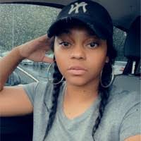 Tina Matos's Instagram, Twitter & Facebook