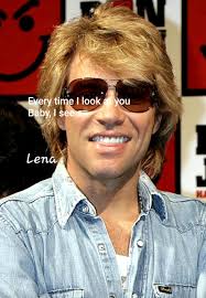 Good evening and Good night my Jovi friends with this beauty photo of our  Jon ❤️❤️❤️