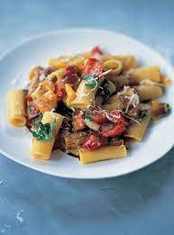 Pasta Peperonata Pasta Recipes Jamie Oliver Recipes Recipe Recipes Jamie Oliver Recipes Pasta Dishes