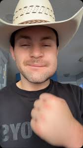 Nervous to post this, but. A PSA for upcoming shows 🧡. We crushed the show  that night, but with no fix or predictability when I might have an attack,  this is an early heads up to why if you see me ...