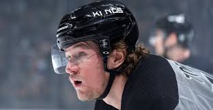 Tyler toffoli (lower body) will make his return on saturday. Canucks Acquire Tyler Toffoli In Trade With Kings Report Offside