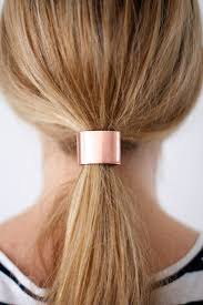 Tie One On 2 Materials 4 Diy Hair Cuffs Haraccessoarer Gor Det Sjalv Mode Aterbruk