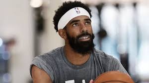 The setting is new york. W7yiefodgjab1m