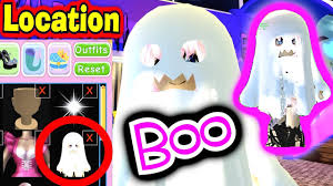 #freetoedit #robloxface #roblox #vampire #cute #mesmourrblx #remixit. How To Get Ghost Costume Royale High Halloween Candy Hunt All Locations Miss Homestore Roblox Youtube