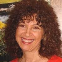 Toni Love's Instagram, Twitter & Facebook