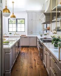 Listing Courtesy Of Sam Realla Nestseekers 326 S Bundy Dr Los Angeles Ca Perfectly Designed And Kitchen Cabinets Decor Kitchen Inspirations Home Kitchens