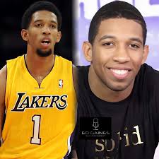 The Michigan Basketball Community mourns the passing of Darius Morris 💛💙