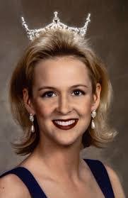 Jill Pennington's Instagram, Twitter & Facebook