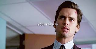 The wine bottle in "Au Revoir" was a throwback to the pilot...Remember that  Kate left the bottle to say "Goodbye"...Nel was...