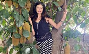 9,586 photos were posted by other people. 10 Things You Didn T Know About Pooja Batra