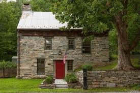 168 Old Route 55 Pawling Ny 12564 Old Stone Houses Stone Exterior Houses Saltbox Houses