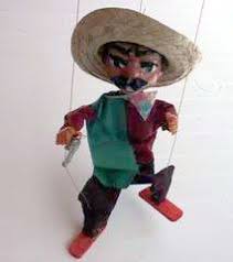 Buen día, nosotros vamos a hablarles un poco de los juegos tradicionales mexicanos que hoy en día poco a poco se han ido perdiendo, con la introducción de las nuevas tecnología en los hogares, tales como los video juegos, internet. Las Mejores 10 Ideas De Juegos Tradicionales Mexicanos Juegos Tradicionales Mexicanos Juegos Tradicionales Juguetes