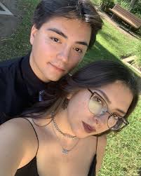 Bonnie Fernandez and Dean Marlow's Wedding Website