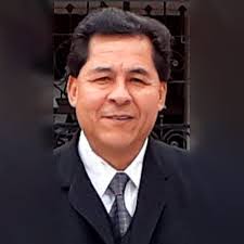 Julio Iraheta's Instagram, Twitter & Facebook