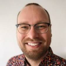 Can you recommend easy & interesting psychological journal articles for  non-native speakers?