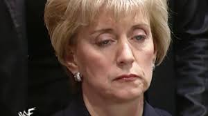 Trish Stratus & Vince McMahon Kissing Segment + Linda McMahon