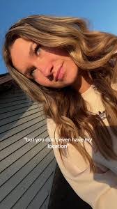 Ashley Cornell's Instagram, Twitter & Facebook