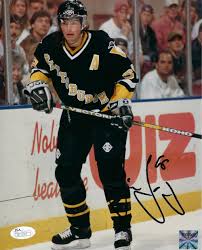 With their upset of pittsburgh, the islanders reached the wales conference finals for the first time since 1984. Jaromir Jagr Autographed Pittsburgh Penguins 8 10 Photo House Of Hockey