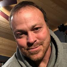 Stream Nathan Elder music