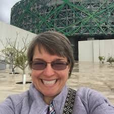 Meet Rosa, the Mexican Milk Snake of Dogwood Canyon