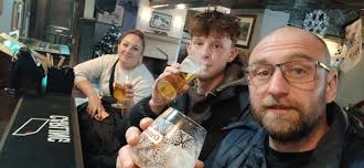 Well that's us done, quick pint in the jockey, couple of deliveries for me  to do, couple hours kip and I'm out in Birstall for a few tonight, maybe il  see some