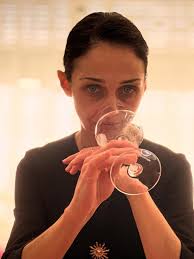 A new year calls for extraordinary bottles. We are ringing in 2026 with  incredible finds from Italy and Champagne, plus showstoppers from Burgundy  and a gorgeous olive oil for good measure. 🇮🇹