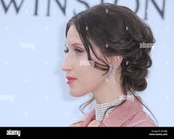 Anna cleveland hi-res stock photography and images