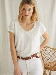 Décolleté v travaillé, coupe qui s'évase délicatement, jeu de fronces, découpe élastique sous poitrine. Damen T Shirt Mit V Ausschnitt Aus Leinen Weiss Marine Farbe Marine Grosse Xs S M L Xl Grossentabellen Menge Lieferbar Ce Produit Ne Peut Etre Ajoute A Votre Panier Le Nombre D Articles Maximum Est Atteint Damen T Shirt Mit V Ausschnitt Aus