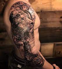 a imagem pode conter uma ou mais pessoas tatuagem masculina braco tatuagens na cabeca tatuagem masculina