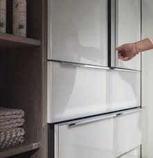 Kleiderschrank aus stabilem echt holz zu verkaufen. Marcato 2 0 Nolte Mobel