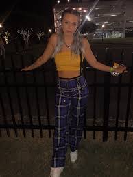 Billie eilish showed some skin on her recent outing by wearing a tank top and shorts the lovely songstress said in previous interviews that she wears baggy clothes to hide her body and avoid. Billie Eilish Concert Outfit Cute Concert Outfits Concert Outfit Summer Concert Outfit