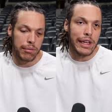 Damn who put the hands