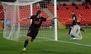 Madrid got the better of granada, courtesy of two superb strikes from mendy and benzema, to head. 3yoqdqqaj2zrym