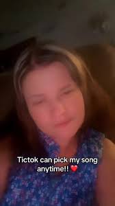 FabTiff (@fabtiff75)'s videos with I See Her Different