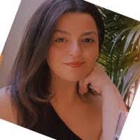 Bella Young's Instagram, Twitter & Facebook