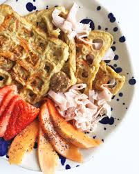 Cafe Da Manha Ovo E Batata Doce Mood Uma Omelete Menos Convencional Ideias De Cafe Da Manha Waffles E Pequeno Almoco