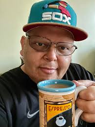 🌅🏵️Autumn chill, hot coffee, and the most wonderful dawn.☕🍁🧡