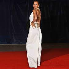 Irina shayk looks fresh faced on the april 2018 cover of vogue germany. Promi Cristiano Ronaldo Madchen Freund Irina Shayk Overall Der Schulter Halter Benutzerdefinierte New Fashion Weiss Brautjungfer Kleider Brautjungfernkleider Aliexpress