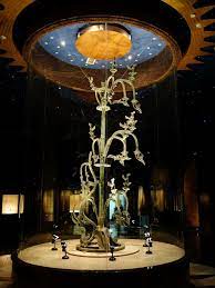 号大型青铜神树 bronze tree with birds flowers and ornaments from sanxingdui c 1200 bce tree of life wikipedia bronze tree of life sacred tree
