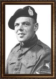 Peter Kincaid, Sgt.