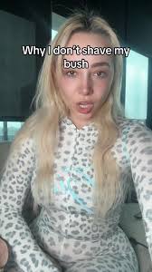 Hairy Ebony Bush Splits