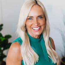 Sue Champion's Instagram, Twitter & Facebook