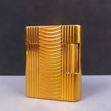 S T Dupont Paris Soubreny 18k Gold Plated Lighter Wave Motif Authentic Vintage Original Dupontlighter Stdupont Stdupontpari Light Wave Vintage Lighter